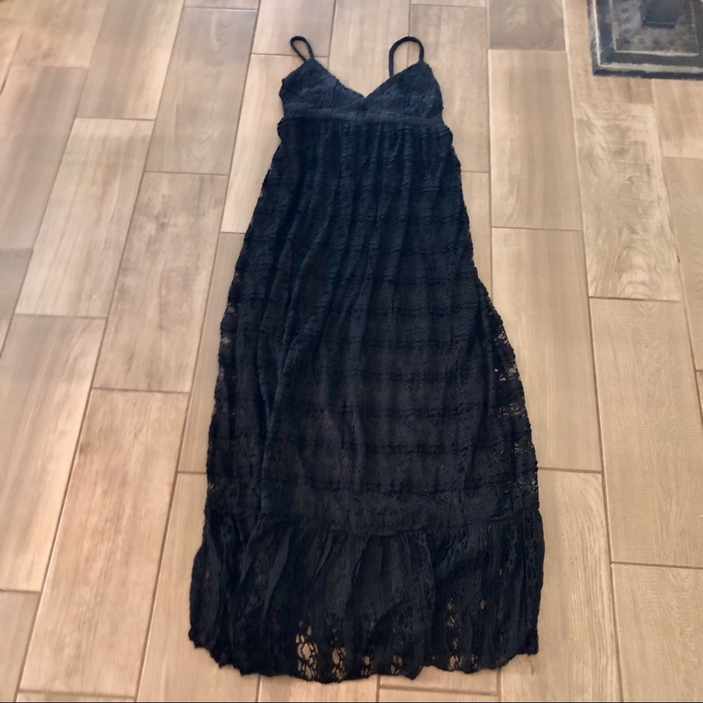 Solitaire by Ravi Khosla NWT Gorgeous Black Tiered Lace Maxi Dress L